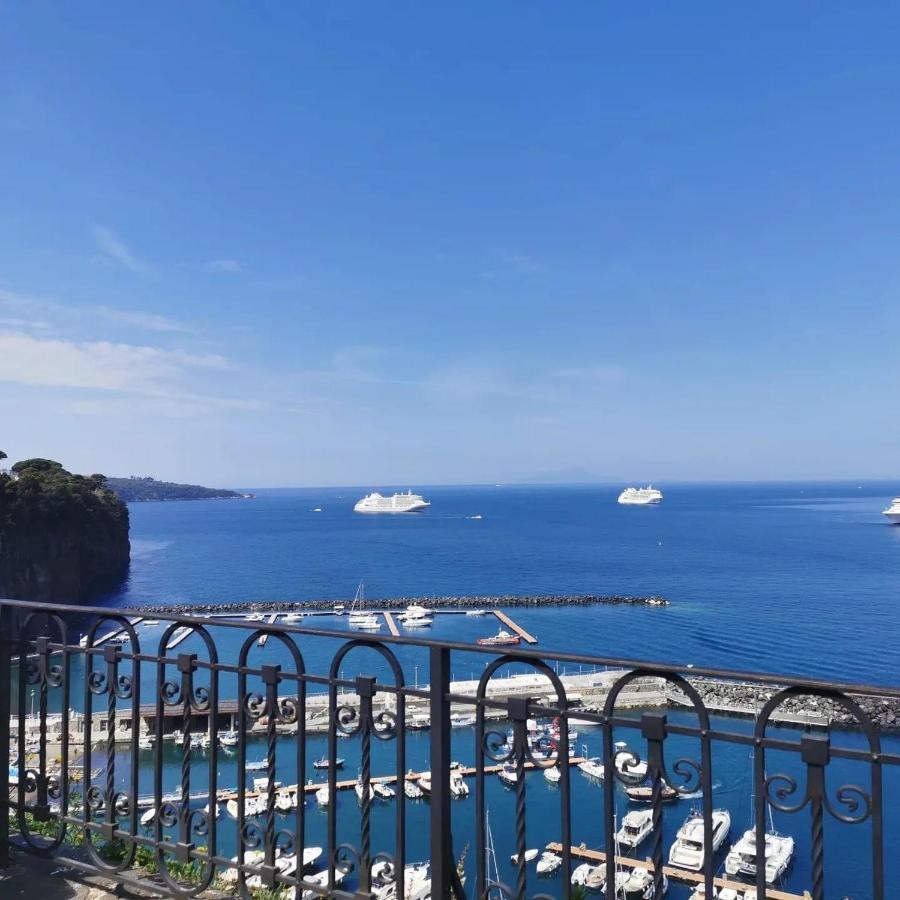 Maison Piccola Corte Piano di Sorrento Bagian luar foto